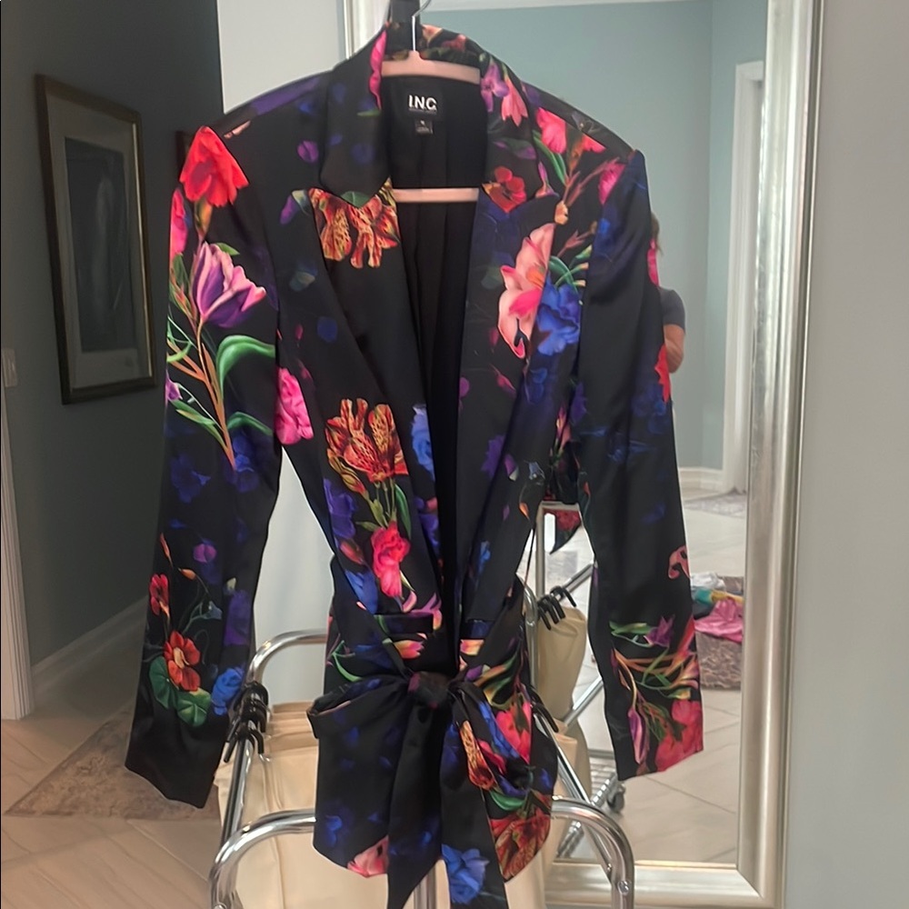 INC International Concepts Black suit with Elegant floral Design
